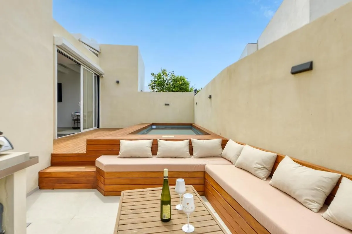 Espectacular Chalet En Santa Margarita Roses 0*,